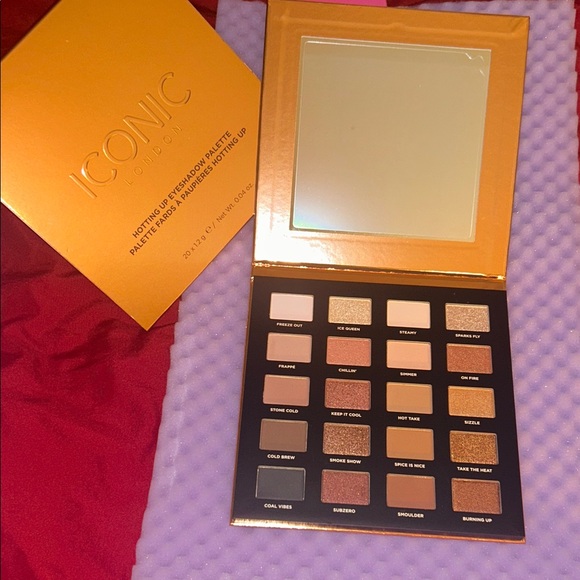 ICONIC London Hotting Up Eyeshadow Palette